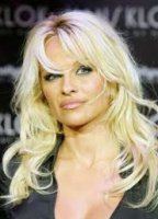 Pamela Anderson Amateur Photos escenas nudistas