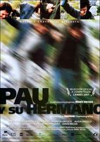 Pau y su hermano (2001) Escenas Nudistas