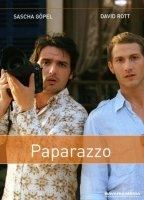 Paparazzo (2007) Escenas Nudistas