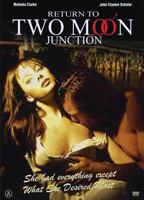 Return to Two Moon Junction 1995 película escenas de desnudos
