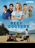 Reef Doctors (2013-presente) Escenas Nudistas