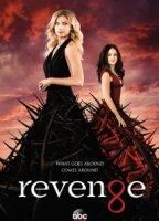 Revenge (TV) escenas nudistas