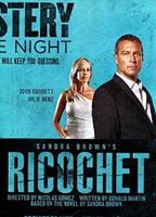 Ricochet (II) (2011) Escenas Nudistas