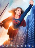 Supergirl 2015 - 2021 película escenas de desnudos