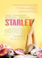 Starlet 2012 película escenas de desnudos