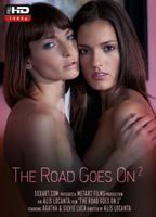 The Road Goes On 2 escenas nudistas