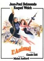 El animal (1977) Escenas Nudistas