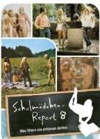 Schoolgirl Report Part 8: What Parents Must Never Know (1974) Escenas Nudistas