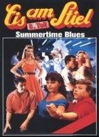 Summertime Blues: Lemon Popsicle VIII (1988) Escenas Nudistas