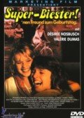 Une glace avec deux boules… (1982) Escenas Nudistas