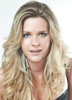 Sonya Smith desnuda