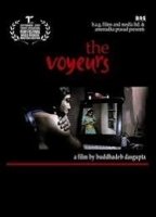 The Voyeurs escenas nudistas