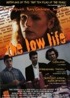 The Low Life (1995) Escenas Nudistas