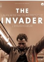 The Invader (2011) Escenas Nudistas
