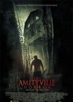 The Amityville Horror 2005 película escenas de desnudos