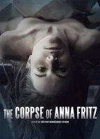 The Corpse Of Anna Fritz 2015 película escenas de desnudos