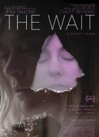 The Wait (2013) Escenas Nudistas