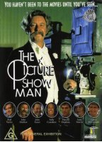 The Picture Show Man (1977) Escenas Nudistas