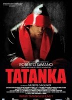 Tatanka escenas nudistas