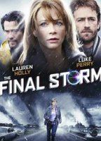 The Final Storm (2010) Escenas Nudistas