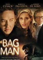The Bag Man escenas nudistas