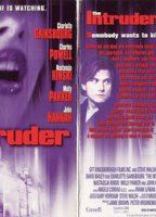 The Intruder 1999 película escenas de desnudos