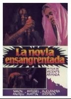 The Blood Spattered Bride (1972) Escenas Nudistas