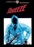 The Squeeze (I) 1977 película escenas de desnudos
