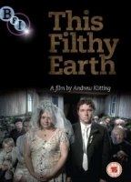 This Filthy Earth (2001) Escenas Nudistas