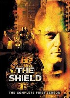 The Shield 2002 - 2008 película escenas de desnudos