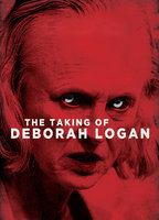 The Taking of Deborah Logan 2014 película escenas de desnudos