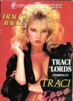 Traci,I Love You (1987) Escenas Nudistas