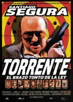 Torrente, el brazo tonto de la ley (1998) Escenas Nudistas