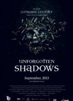 Unforgotten Shadows (2013) Escenas Nudistas
