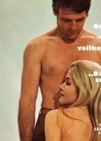 Van de Velde: Die vollkommene Ehe (1968) Escenas Nudistas