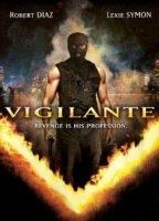 Vigilante (2008) Escenas Nudistas