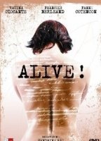 Alive (2002) Escenas Nudistas
