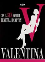 Valentina (1988) Escenas Nudistas
