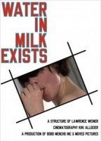 Water in milk exists (2014) Escenas Nudistas
