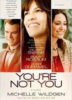 You're Not You (2014) Escenas Nudistas