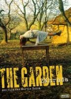 The Garden (1995) Escenas Nudistas