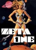 Zeta One 1969 película escenas de desnudos