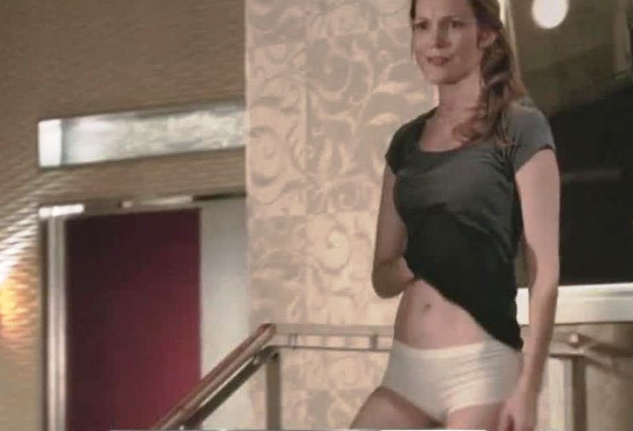 Darby Stanchfield nude pics.