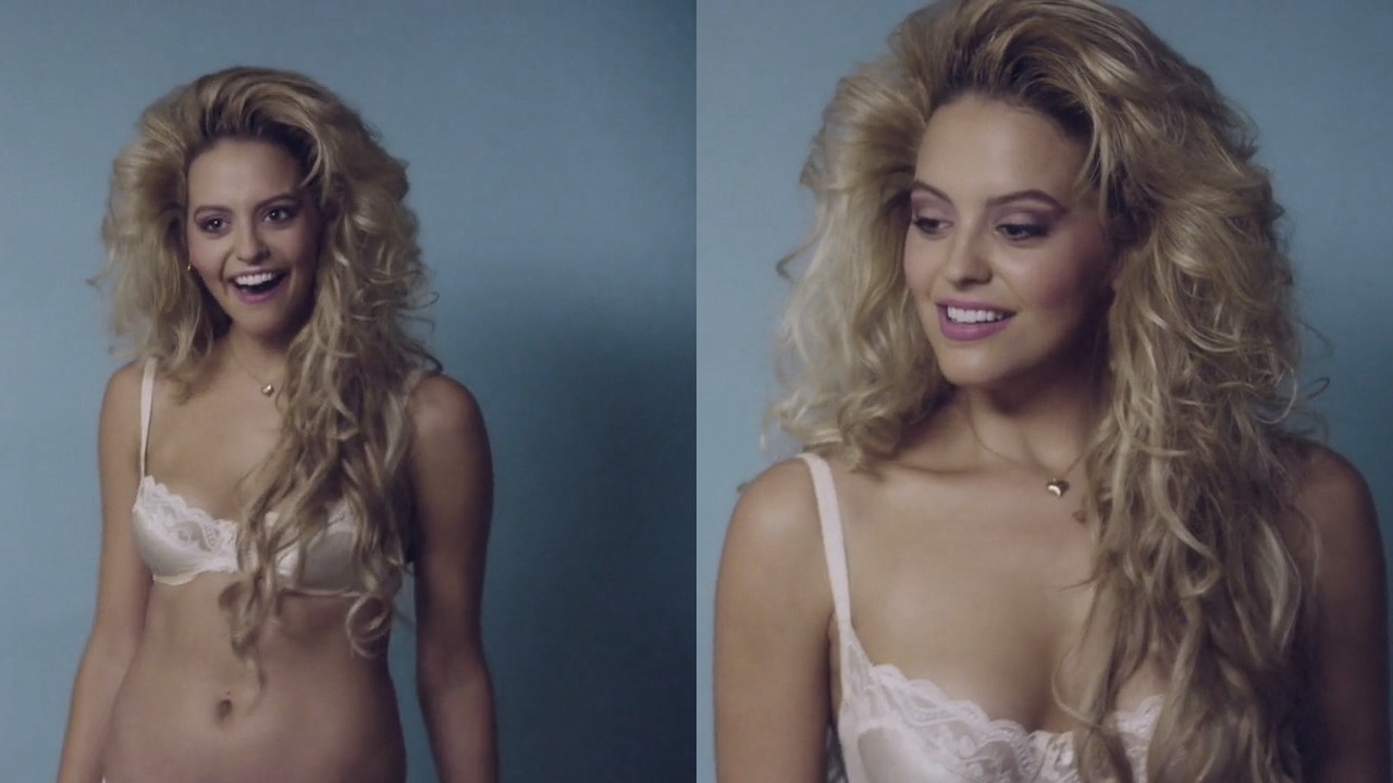 Gage Golightly nude pics.