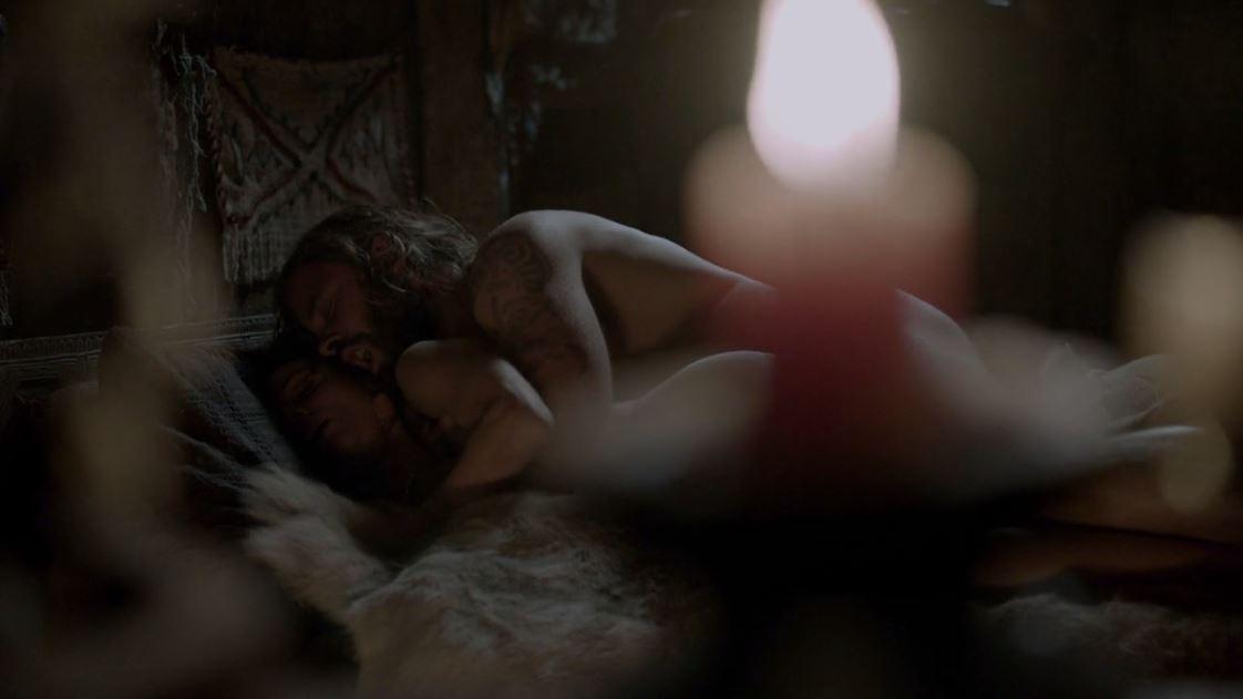 Jessalyn Gilsig Desnuda En Vikingos