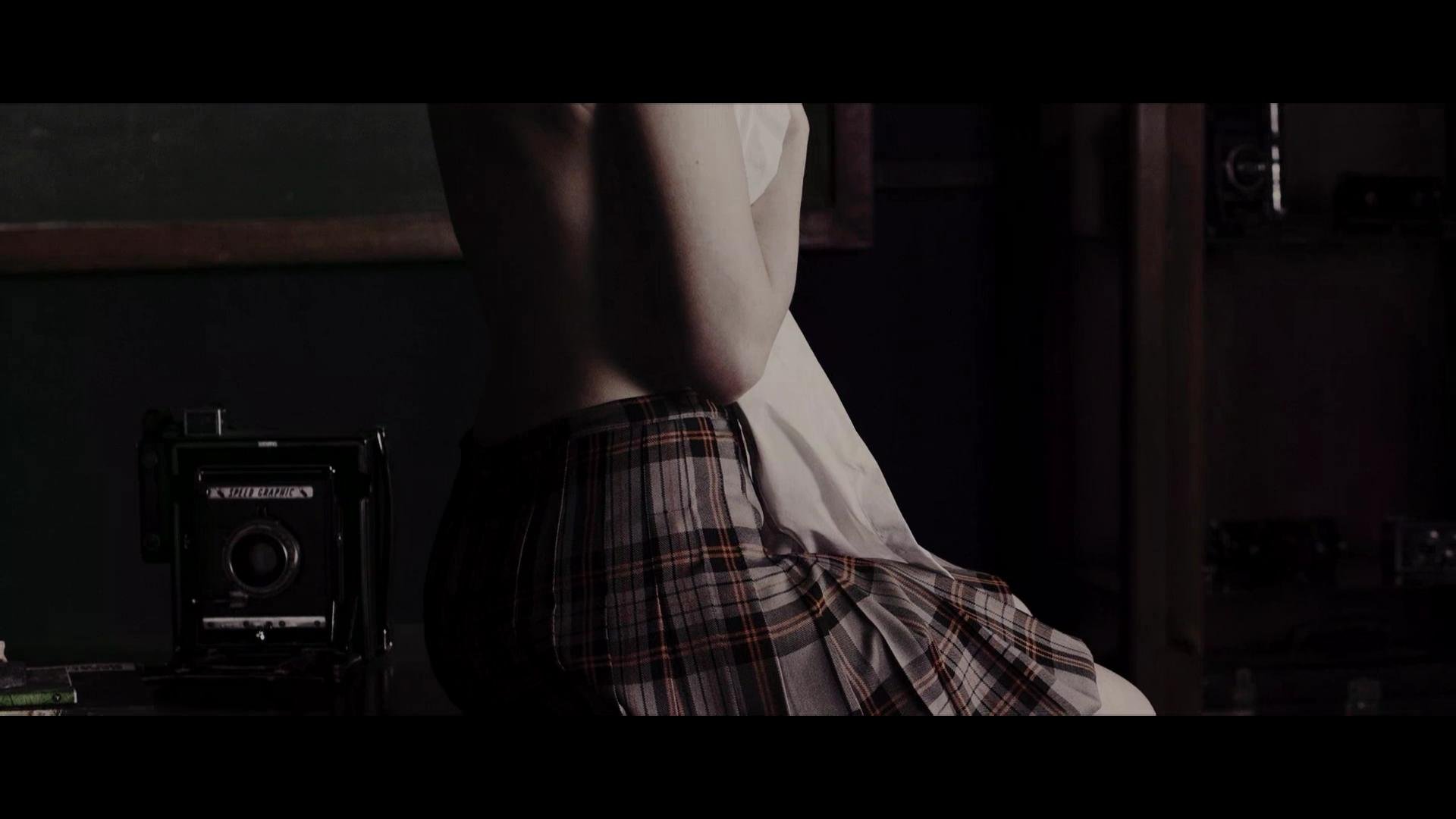 Taissa Farmiga Desnuda En Anna 2013