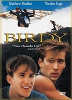 Birdy 1984 película escenas de desnudos