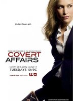 Covert Affairs 2010 - 2014 película escenas de desnudos
