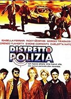 Distretto di Polizia 2000 película escenas de desnudos