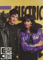 Electric Circus (1988-2012) Escenas Nudistas
